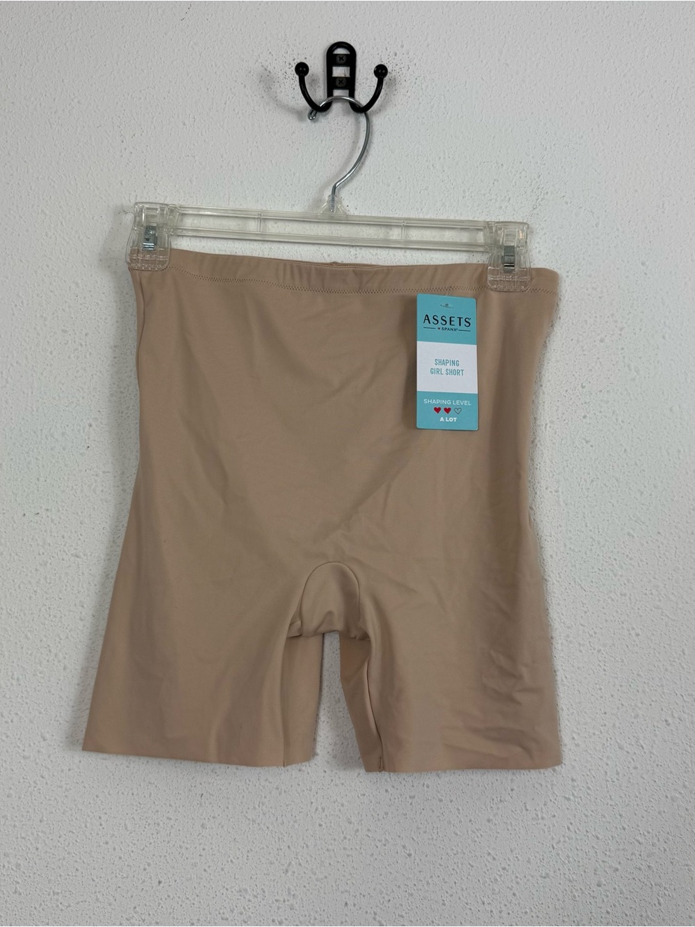 Assets by Spanx Shaping Girl Short Pure Beige NWT Medium